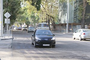 В Симферополе открыли участок улицы Александра Невского от площади Советской до улицы Толстого