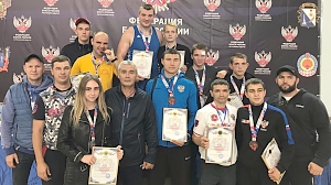 Крымские боксеры завоевали 9 медалей на чемпионате ЮФО