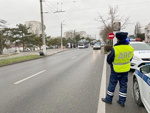 Госавтоинспекция Севастополя предупреждает об изменении погодных условий