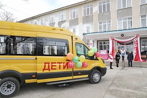 Учреждения образования и здравоохранения Советского района - в фокусе внимания республиканской власти, - Владимир Константинов