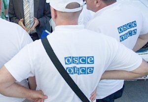 Наблюдатели ОБСЕ «засветились» на украинских пограничных постах у рубежей Крыма