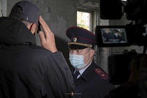 В Севастополе участковые уполномоченные полиции оказывают содействие сотрудникам Росстата во Всероссийской переписи населения