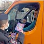 Автоинспекторы Севастополя напомнили водителям о правилах безопасной перевозки юных пассажиров в салоне легкового автомобиля