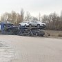 Съехавший с дороги под Севастополем автовоз повредил магистраль теплосети
