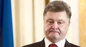 Порошенко после обвинений в госизмене заподозрил в том же Зеленского