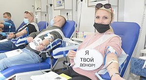 Работники титанового завода в Крыму массово сдали донорскую кровь