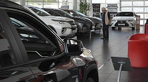 В России упал спрос на покупку автомобилей