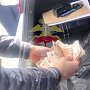 Ялтинский водитель без прав и в розыске пытался подкупить полицейского