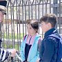 В Севастополе проходят ежедневные инструктажи по безопасности дорожного движения с учениками школ, расположенных вблизи проезжей части