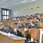 Стипендии для студентов в России предложили поднять до уровня МРОТ