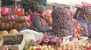 Овощи из Херсонской и Запорожской областей продаются в Симферополе по социальным ценам