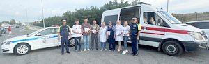 В Севастополе сотрудники ГИБДД совместно с медицинскими работниками провели акцию «День здорового водителя»