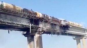 Два пролета железнодорожной части Крымского моста требуют замены