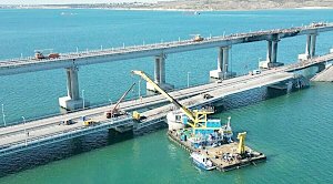 Восстановительные работы на Крымском мосту завершат до конца года – Хуснуллин