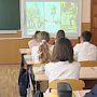 Севастопольские старшеклассники повторяют правила безопасного передвижения на самокатах при помощи тематических видеороликов