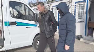 Участник украинского нацбата из Херсонской области задержан на въезде в Крым