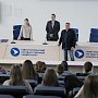 В Севастополе полицейские провели для более сотни студентов университета информационно-разъяснительную лекцию «Гражданин и государство»
