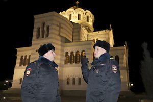 Полиция Севастополя напоминает о мерах безопасности во время крещенских компаний