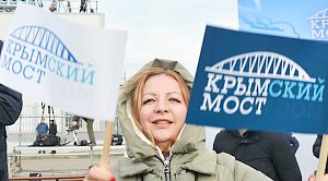 Движение транспорта по Крымскому мосту открыто после демонтажа последнего пролета