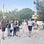 Севастопольские полицейские совместно с волонтёрами молодёжной общественной организации ликвидировали рекламу наркотических средств