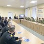 Сотрудники Госавтоинспекции Севастополя организовали занятие по ПДД с военнослужащими ВС РФ