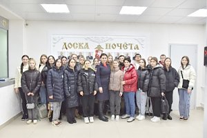 В Госавтоинспекцию Севастополя в рамках акции «Студенческий десант» прибыли студенты колледжа