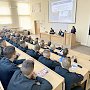 Сотрудники севастопольской Госавтоинспекции напомнили курсантам и военнослужащим о важности соблюдения ПДД